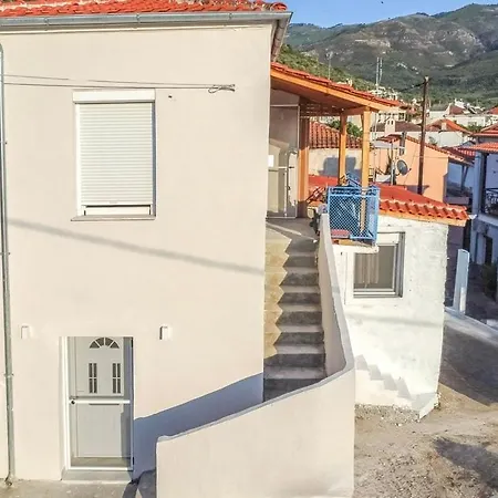 Apartament Samprinos