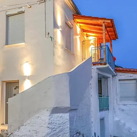 Apartament Samprinos