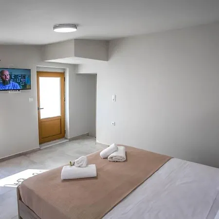 Apartament Samprinos Prínos